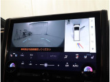 『全周囲カメラ付きバックガイドモニター』走行ラインを誘導してくれる補助線もありますので車庫入れが苦手な方も楽ちんです!!