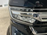 【LEDヘッドライト】ディスチャージヘッドライト(HID)と同等の明るさで、夜道や雨天走行が明るく視界良好!! フォグライトも装備で、安心感さらにUPです♪安心ドライブを楽しんで下さい♪
