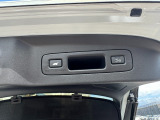 電動リアゲート付きです。荷物の積み下ろしに便利です。