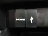 HDMIとUSBジャックが付いております。