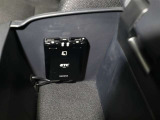 ETC車載器が搭載されているので、高速道路の乗り降りもノンストップで通過できます♪