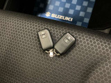 【スマートキー】キーをポケットやカバンに入れたままでもドアの施錠・開錠ができ、雨の日や荷物の多い日に大活躍!