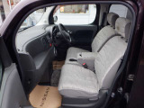 清潔で広々した座席です!是非、現車を見て体感してみてください。