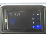 carrozzeria(FH-6500DVDを搭載。CD、DVD、Blurtooth機能、外部オーディオ接続、ラジオなどのメディアに対応しています。