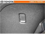 ショッピングフックにバック等の持ち手を掛けておけば、運転中に倒れたり落ちたりが気にならないので、運転に集中できますね!