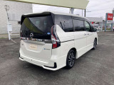 お車のオイル交換、点検、車検などお気軽にご相談ください!!