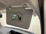 納車前にはプロのメカニックが、各部の点検を行います。ディーラーにしか出来ない品質、そしてサービスできっと満足していただけると思います!