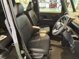 当店の車両をご覧いただき誠にありがとうございます(^^)何かございましたらお気軽にお問い合わせくださいませ。
