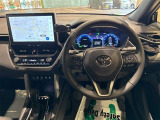 このハンドルを握った時に、車を所有している優越感を味わえますね