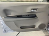 ダイハツディーラーでは「ダイハツ認定U-CAR」という基準を設け、車選びに詳しくないお客様でも「安心して選べる」をご提供しています。