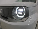 LEDヘッドライトを装備しています。光軸のはっきりした明るいヘッドライトは暗い夜道で効力を発揮します!