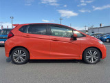 外部査定機関にて車両の鑑定を行っております。外部の第三者機関AISによる厳しい検査で車両を細かくチェックしております。安心して当店の車両をお選び下さい。鑑定書の発行をしております。