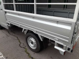 あおり 外側