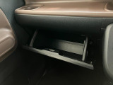 延長保証につきましてはお求めいただく車両によって保証料が異なりますので、当店スタッフまでお気軽にお問い合わせくださいませ。