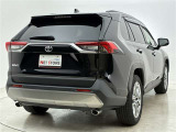 お値打ちでも安心!トヨタのロングラン保証が1年走行無制限で無料でついてきます♪さらに別途で3年まで伸ばすことも可能。購入時にしか付けられないので、強くおススメします!愛車は安心してお乗りください!
