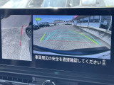サイドブラインドモニターは「死角」となる左フロントタイヤ周りを映すので幅寄せや狭い道での運転に役立ちます!