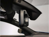 【ミラー型ETC】ETC車載器が見えない為、スタイリッシュでありながら盗難を防止。汎用ではグローブBOX内に搭載が多いのでグローブボックス内の容量確保にも繋がります。
