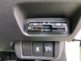 ETC車載器付。ETCが使用可能な道路通行料はキャッシュレスでスマートに走行できます。再セットアップして納車致します。