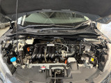 ホンダカーズ神奈川北は内外装のクリーニングを実施。室内からエンジンルームまで綺麗な状態で納車させていただきます。見えない所こそ綺麗にしています。