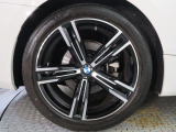 BMWならではの卓越した走りを支えるホイールと足回りです!