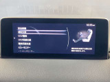 「安全装備・運転支援」設定画面。運転負荷軽減やリスク警告など、先進機能が充実しています。ドライバーに合わせたきめ細やかな設定が、安心で快適なドライブをサポートします。