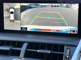 駐車時などに後方の状況を確認できるバックモニターを搭載。安全でスムーズな後退をサポートします。