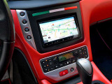 社外ナビ(純正モニタ-トランク移設)/TV/Bluetooth/Bカメラ/赤革/シ-トヒ-タ-/左H/GPSレ-ダ-/内装レストア済/ボタン類ベタ除去/天張り張替/後期型/D車/新規車検取得/Ferrari製 4.7L V8 NAエンジン搭載