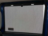 強い日差しやプライバシーを守るロールサンシエード