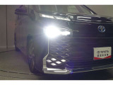 話題のLEDヘッドランプが採用されております! 省電力で長寿命、しかもとても明るく熱くなりにくい性質を持ったライトになります。虫も寄ってきにくい性質も持っております。