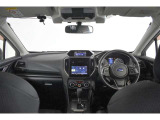 視界にこだわったフロントパネル!三角窓もあり運転席からの視界もばっちりです!