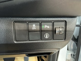先進の安全装備がついています。詳しい装備内容、仕様等につきましてはスタッフにお問合せ下さい。