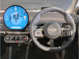 ミニ独特のゴーカートフィーリングと呼ばれる軽快なハンドリングはAT車、MT車のどちらでも楽しめます。