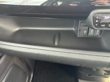 インパネに収納ポケットが付いていて便利です。