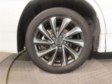 205/55R17タイヤ&17&times;6Jアルミホイール(切削光輝+ダークグレーメタリック塗装)
