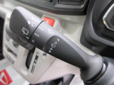 ダイハツディーラーでは「ダイハツ認定中古車」という基準を設け、車選びに詳しくないお客様でも「安心して選べる」をご提供しています。