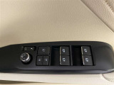 運転席から操作可能なパワーウィンドウ!
