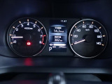 速度に加え、さまざまな車両情報を確認できるメーターです。