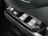全席パワーウインドウ★運転席はワンタッチで開閉可能です♪