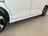【現車確認及び来店納車のお願い】当社は県外販売を制限させて頂いております。基本は、近畿2府4県及び隣接県で、ご来店頂き現車確認及び、来店納車に限らせて頂いております。