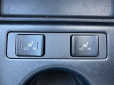 【運転席・助手席シートヒーター】寒い日に冷えやすい腰や肩に快適な温もりを伝えます。