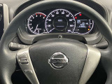 ステアリングスイッチ付きで操作・運転がしやすいハンドルです★