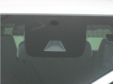 ◆Honda SENSING◆ カメラ等装置で精度の高い検知能力を発揮、安全運転を支援します。ステアリング上のコントローラーに注目!