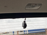 自社整備工場で点検整備をおこなってからお渡ししています。車検が残っている場合は『12ヶ月点検整備』を、車検整備付きの場合は『車検整備』をおこないます。整備費用は車両本体価格に含まれています。