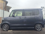 このお車はホンダ純正光脱臭・抗菌加工を納車前に致します。光触媒消臭は光触媒と銀イオンにより消臭とウイルス除菌や抗菌効果のダブル効果で車内を快適に保ちます。