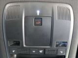 コネクティッドサービス 事故や急病などの際は車がオペレータと繋がる事で迅速に救急車両を手配する事が出来る他、スマートフォンと連携する事で車の状況やドアの閉め忘れ等を通知するサービスもご利用いただけます