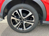 新車メーカー保証に準じた保証を1年無償で受けられる「まごころ保証」、さらに保証を延長できる「まごころ保証プラス」「まごころ保証プラス&alpha;」をご用意しております。