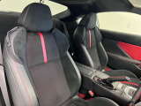 【車内ルームクリーニング済】専門スタッフにより車内はきれいにルームクリーニングを行っております。