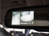 ◆バックモニター内蔵ルームミラー◆リバースにするだけで映ります、後方の安全確認や、狭い駐車場での車庫入れ、雨の日や夜間など視界の悪い時に便利です!安全にバックする為には欠かせない装備です。