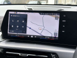 国道1号線に沿い横浜市営地下鉄「三ッ沢上町駅」から徒歩約10分。 BMW Premium Selection 横浜三ッ沢店 / 〒240-0062神奈川県横浜市保土ヶ谷区岡沢町322-3 / TEL:045-612-8488