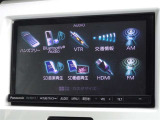 CD・DVD(再生機能)・ブルートゥース等を使用することができます。